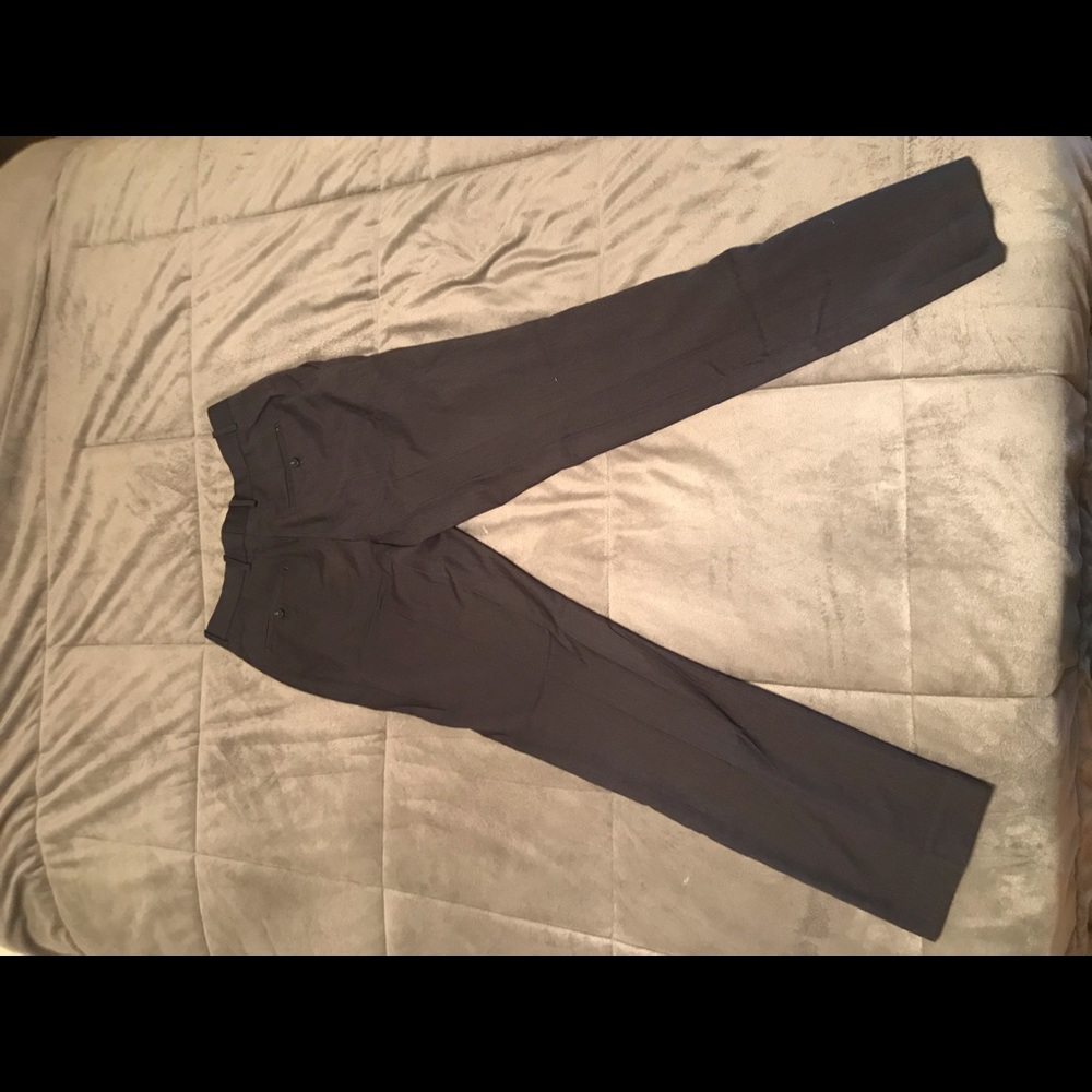 Slim fit solid portfolio pants